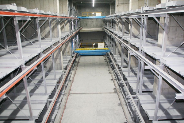 Automatic warehousing system